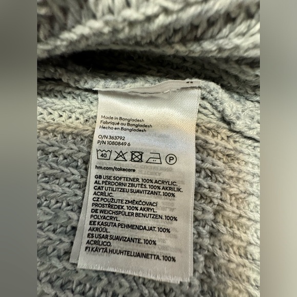 H&M Cropped Sweater Vest - Picture 5 of 5